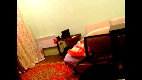 Snapshot of natali7634 chatting on 10.21.25 natali online show from 10.21.25