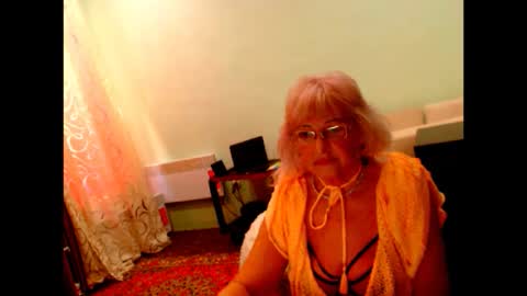 Snapshot of natali7634 chatting on 10.25.25 natali online show from 10.25.25