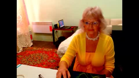 Snapshot of natali7634 chatting on 10.29.25 natali online show from 10.29.25