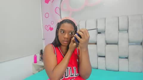 NATALI KIDMAN online show from 02.05.25