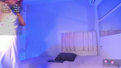 Snapshot of natalia_aguirre chatting on 12.17.24 Naty online show from 12.17.24