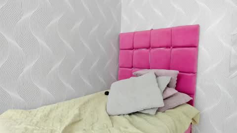 Snapshot of natalia_aguirre chatting on 12.23.24 Naty online show from 12.23.24