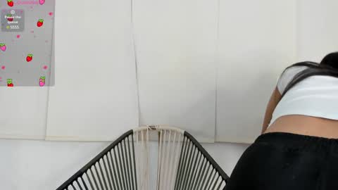 Snapshot of natalia_aguirre chatting on 02.08.25 Naty online show from 02.08.25