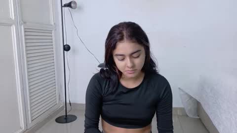 Naty  online show from 12.18.25