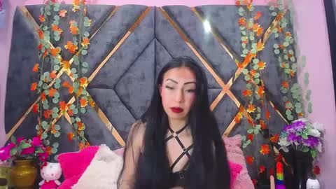 Snapshot of natalia_pinkk chatting on 12.18.24 natalia pinkk online show from 12.18.24