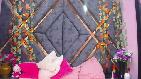 Snapshot of natalia_pinkk chatting on 12.19.24 natalia pinkk online show from 12.19.24