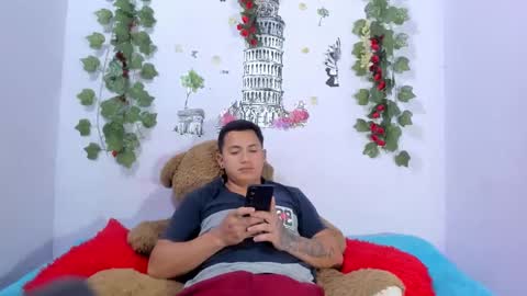 nataliaandjulliam online show from 01.13.26