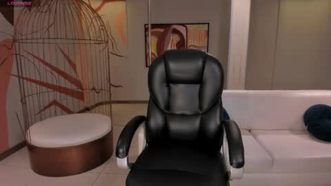 Snapshot of nataliagaret chatting on 09.26.25 Nata online show from 09.26.25