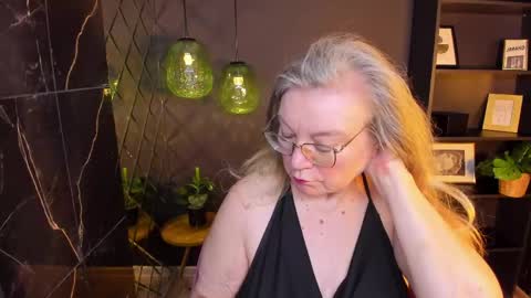 NataliCloud online show from 04.17.26