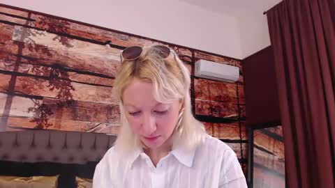 Natalie online show from 03.17.26