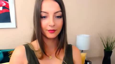 Snapshot of natalie_live chatting on 04.22.26 NatalieSexy online show from 04.22.26