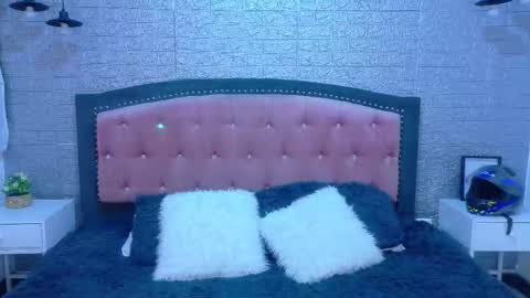 Snapshot of natalie_loffreda chatting on 02.04.26 natalie online show from 02.04.26