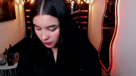 natalie  online show from 04.13.26