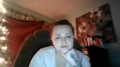 Snapshot of nataliedays chatting on 02.15.25 Natalie online show from 02.15.25