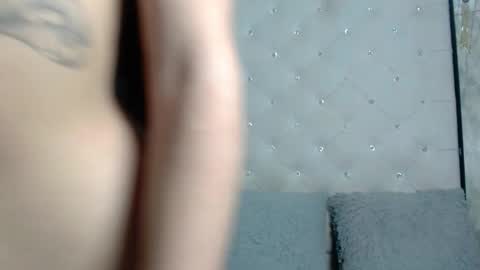 Snapshot of nataliepetite3x chatting on 10.29.25 Natalie online show from 10.29.25