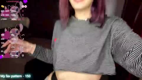 Snapshot of natalimillers chatting on 09.20.25 Natali online show from 09.20.25