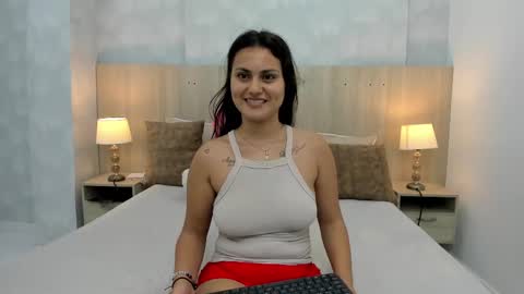 Nataly Calderon online show from 03.09.25