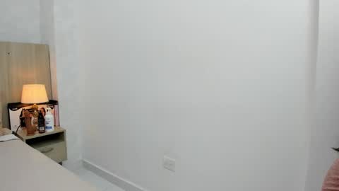 Snapshot of nataly_calderon chatting on 10.21.25 Nataly Calderon online show from 10.21.25