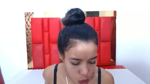 nataly_keily online show from 11.21.25