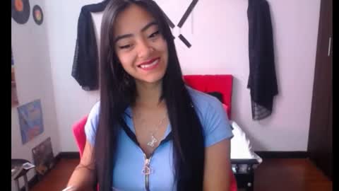 Nataly Escobar online show from 01.22.25