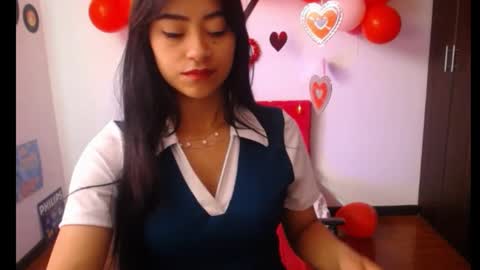 Nataly Escobar online show from 02.10.25