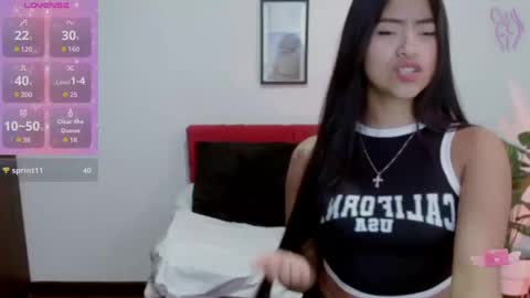 Nataly Escobar online show from 11.06.25