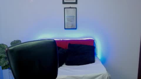 Nataly Escobar online show from 02.25.26