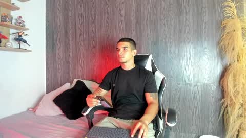 Snapshot of natan_77 chatting on 04.07.26 natan_77 online show from 04.07.26