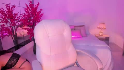 Natasha aniston1 online show from 04.23.26