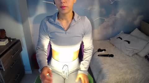 Natasha Bernett online show from 12.09.24