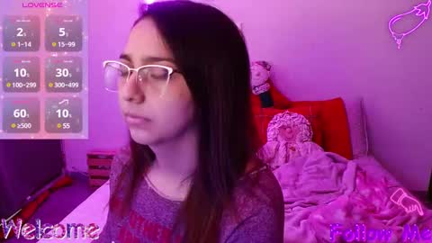 Naty Jg online show from 12.19.24