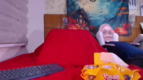 Snapshot of natasha_luna_ chatting on 10.11.25 Natasha online show from 10.11.25