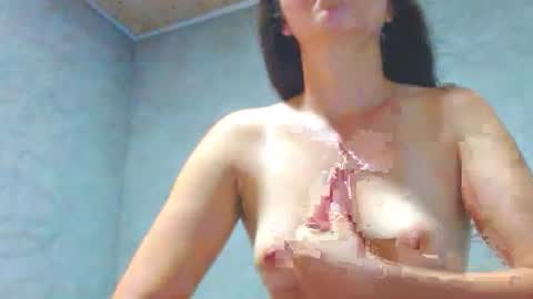 Snapshot of natasha_more4 chatting on 10.21.25 natasha more4 online show from 10.21.25