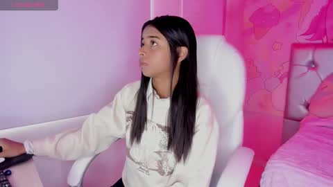 Snapshot of natasha_smith_ws chatting on 12.07.24 Natasha  online show from 12.07.24