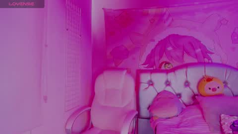 Snapshot of natasha_smith_ws chatting on 12.10.24 Natasha  online show from 12.10.24