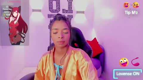 Snapshot of natasha_smith_ws chatting on 12.12.24 Natasha  online show from 12.12.24