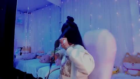 Snapshot of natasha_smith_ws chatting on 12.23.24 Natasha  online show from 12.23.24