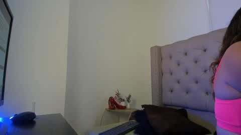 Snapshot of natashaa_clauss chatting on 05.19.26 Natasha Claus online show from 05.19.26