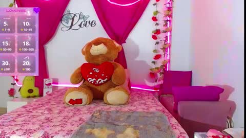 NatashaKissess   online show from 01.09.25