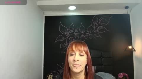 Snapshot of natashamason chatting on 10.16.25 Natasha Mason online show from 10.16.25
