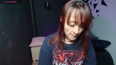 Snapshot of natashamason chatting on 12.05.25 Natasha Mason online show from 12.05.25