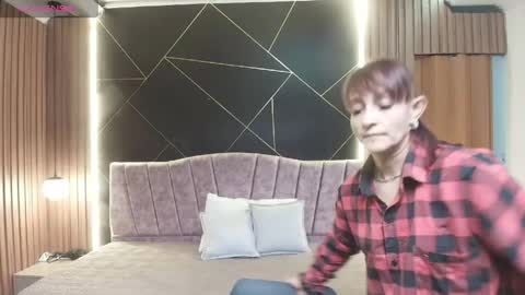 Snapshot of natashamason chatting on 05.16.26 Natasha Mason online show from 05.16.26