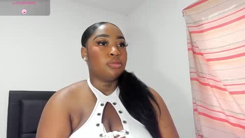 Snapshot of natassha_brown chatting on 03.10.25 Natassha online show from 03.10.25