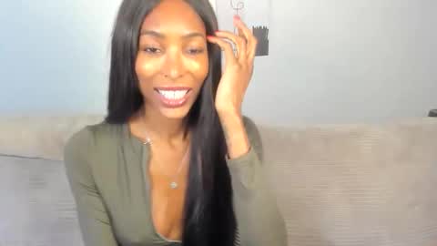 Snapshot of natassiadreamsxxx chatting on 05.04.26 Natassia Dreams online show from 05.04.26