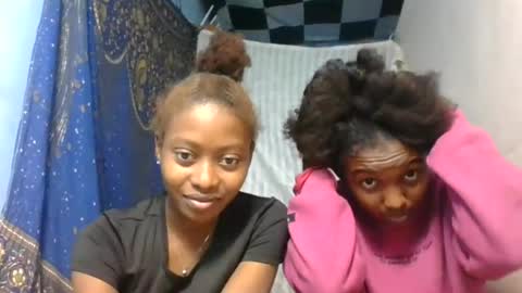 Snapshot of nathalia069 chatting on 06.18.26 nathalia069 online show from 06.18.26