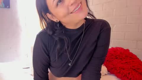 Nataly independent model dont forget to leave your like that will help me grow as a model online show from 09.30.25