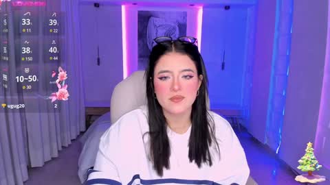 Snapshot of nathalie_rivers chatting on 12.17.24 NATHALIE online show from 12.17.24