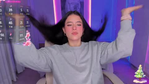 Snapshot of nathalie_rivers chatting on 01.10.25 NATHALIE online show from 01.10.25