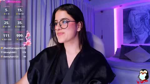 Snapshot of nathalie_rivers chatting on 02.11.25 NATHALIE online show from 02.11.25