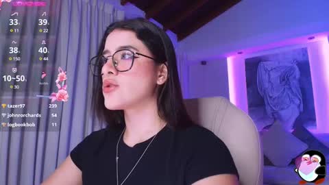 Snapshot of nathalie_rivers chatting on 02.19.25 NATHALIE online show from 02.19.25